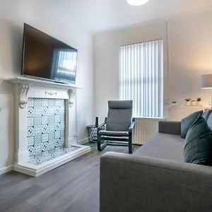 Pass The Keys Mccracken's Townhouse - 10 Min Walk To Centre , Belfast United Kingdom